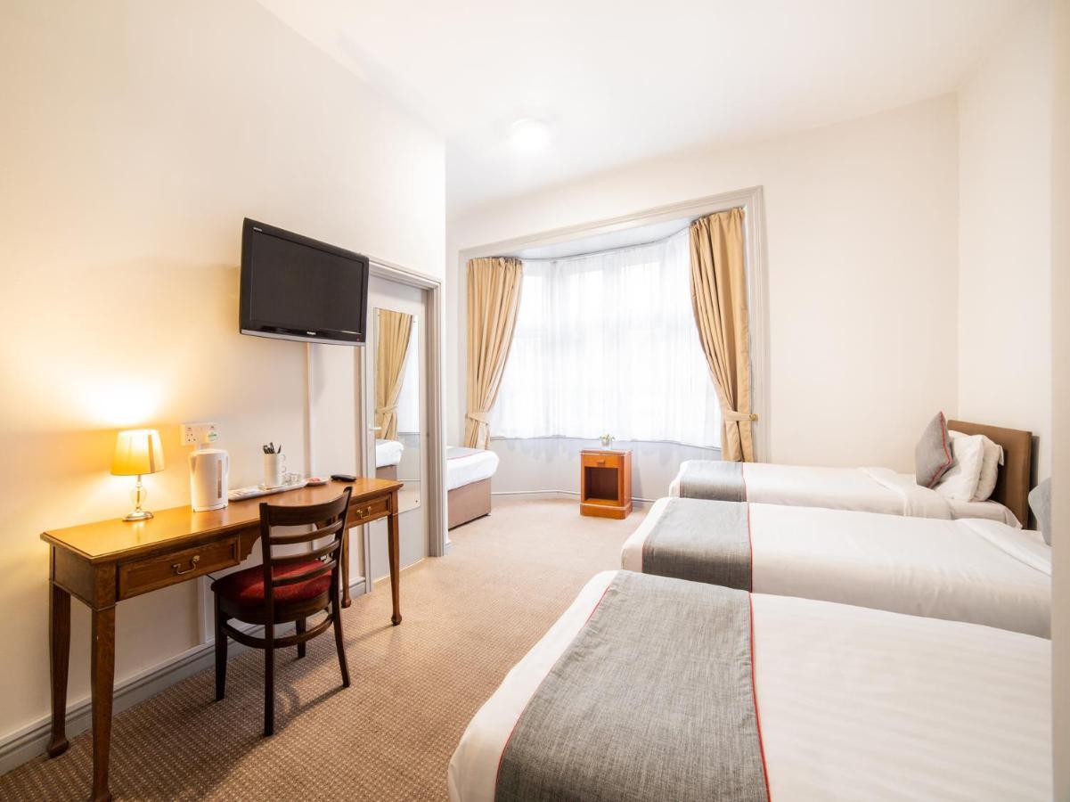 The Royal Hotel Kettering Extérieur photo