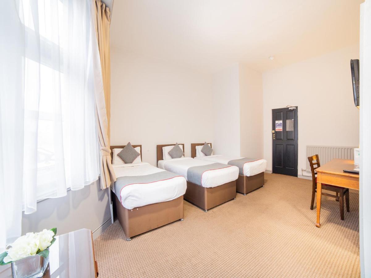 The Royal Hotel Kettering Extérieur photo